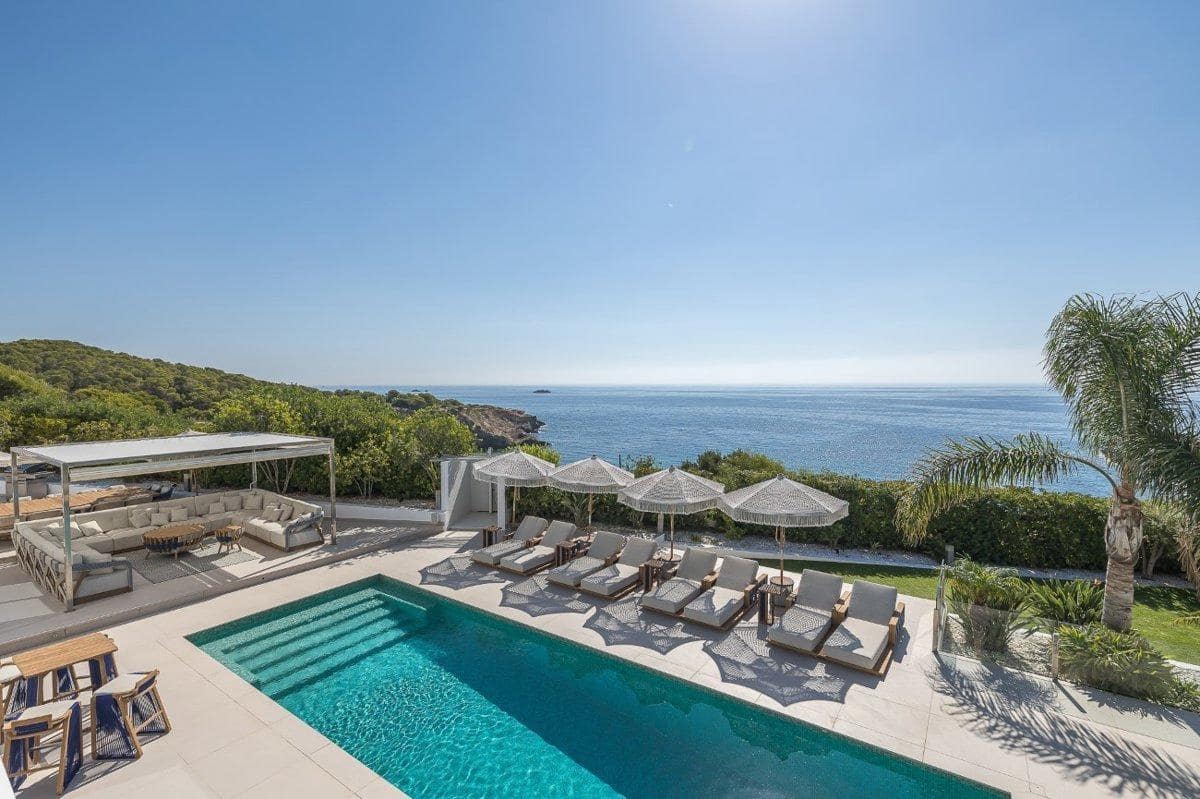 5 sypialnia Willa na sprzedaż w Santa Eulalia / Santa Eularia z basenem - 12 000 000 € (Ref: 8534049)