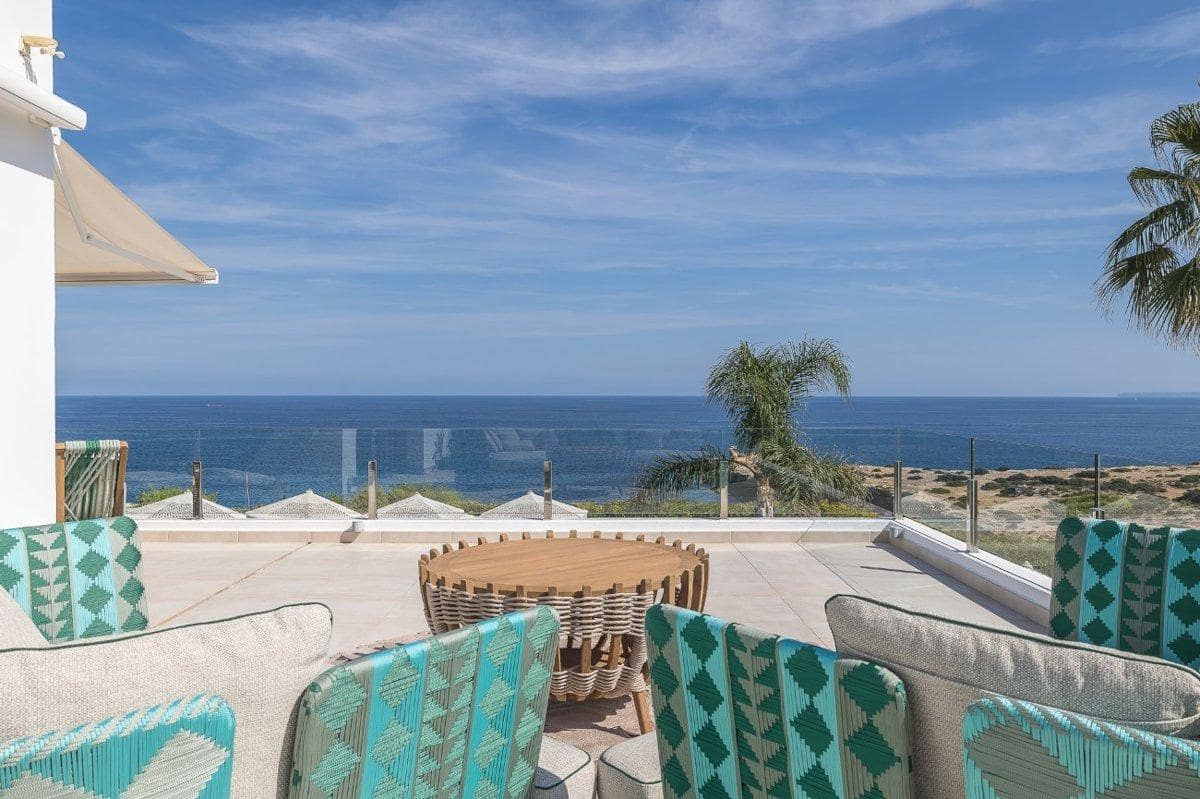 5 sypialnia Willa na sprzedaż w Santa Eulalia / Santa Eularia z basenem - 12 000 000 € (Ref: 8534049)