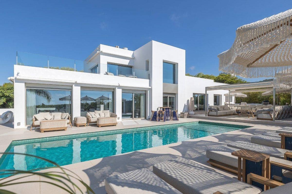 5 sypialnia Willa na sprzedaż w Santa Eulalia / Santa Eularia z basenem - 12 000 000 € (Ref: 8534049)