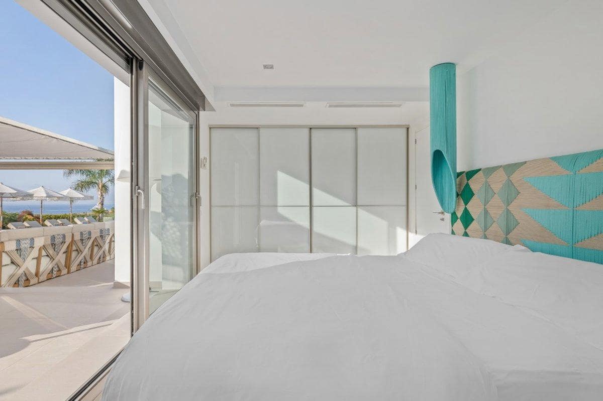 5 sypialnia Willa na sprzedaż w Santa Eulalia / Santa Eularia z basenem - 12 000 000 € (Ref: 8534049)