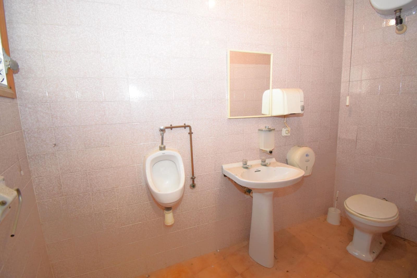 Erhverv til salg i Sineu - € 400.000 (Ref: 8534052)