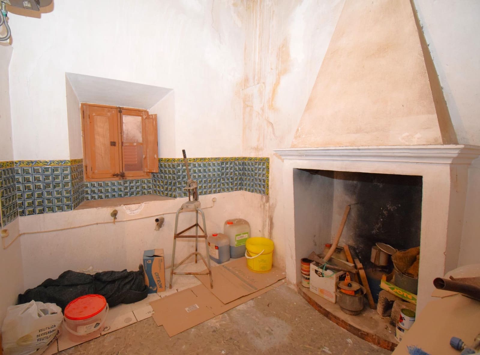 Erhverv til salg i Sineu - € 400.000 (Ref: 8534052)