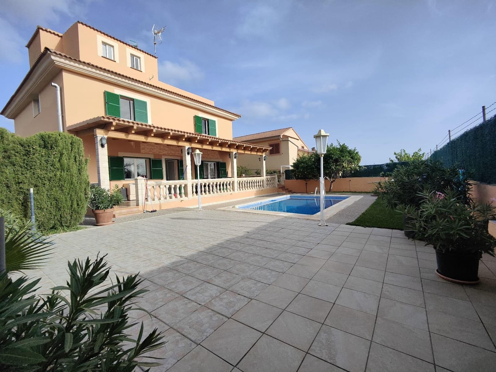 5 slaapkamer Hotel te koop in Cala Millor met zwembad garage - € 950.000 (Ref: 8646001)