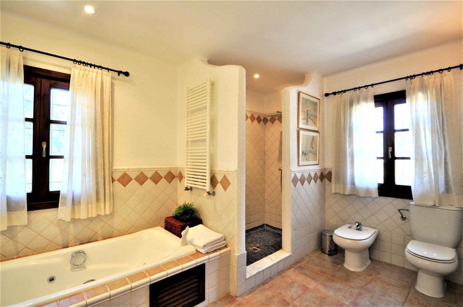 6 quarto Quinta/Casa Rural para venda em Sencelles com piscina garagem - 2 450 000 € (Ref: 8646554)