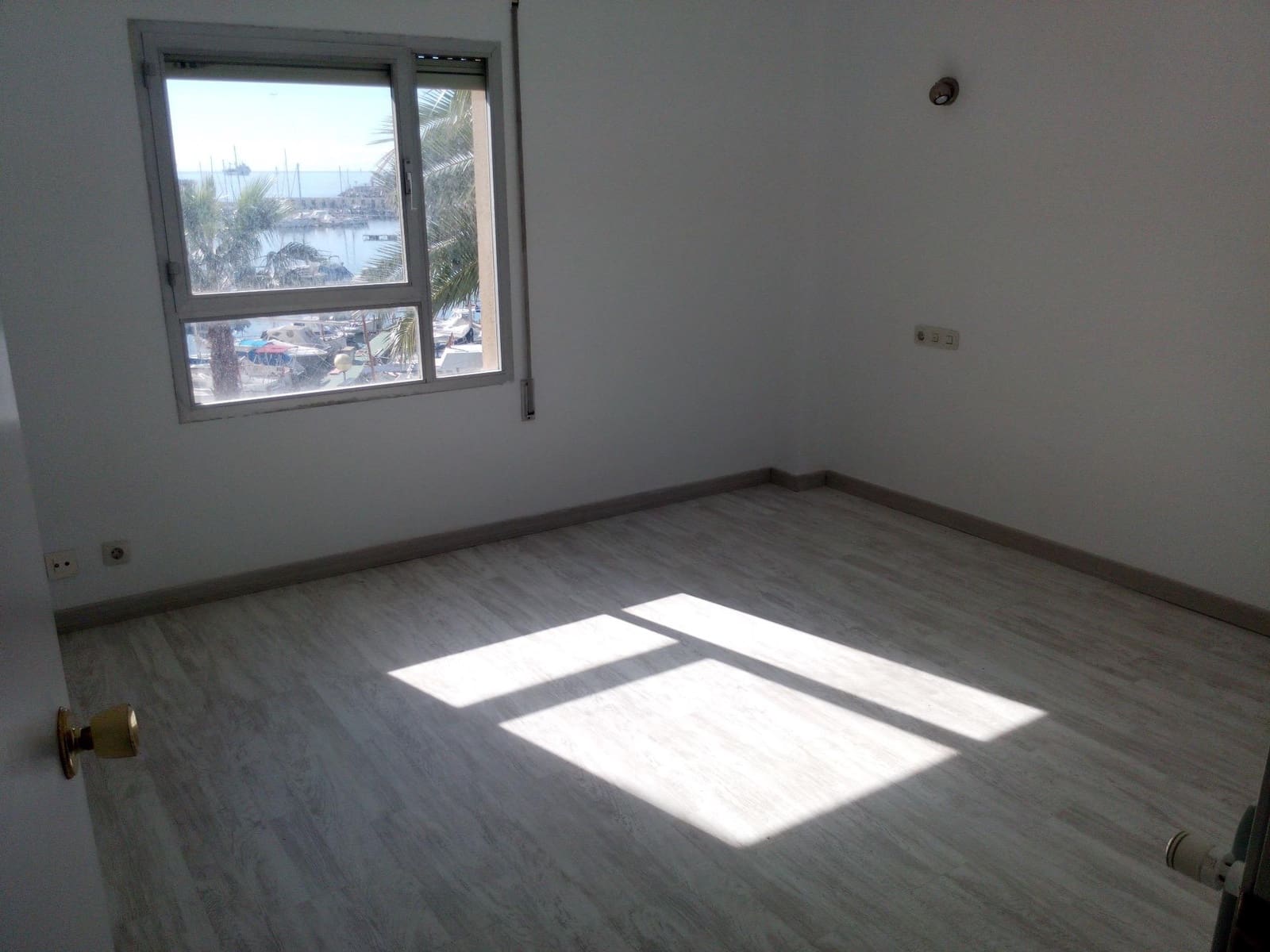 4 soveværelse Lejlighed til salg i Es Molinar / El Molinar med garage - € 1.591.000 (Ref: 8880144)