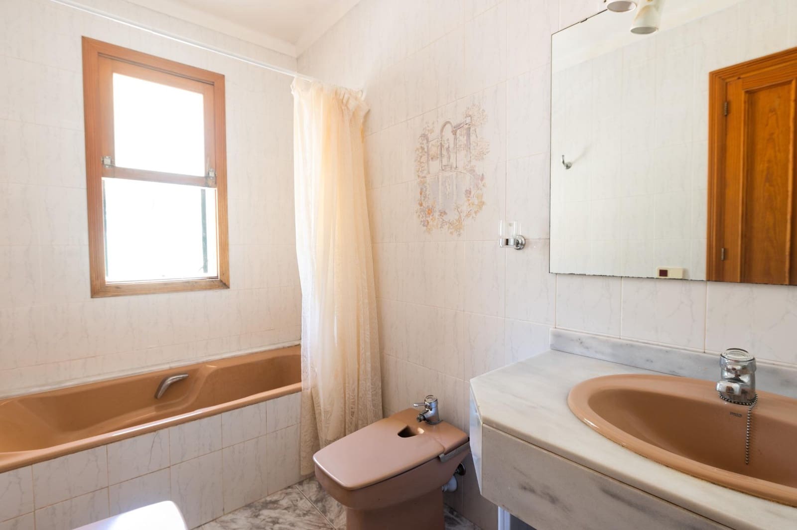 3 soveværelse Finca/Landehus til salg i Lloseta - € 750.000 (Ref: 8880148)