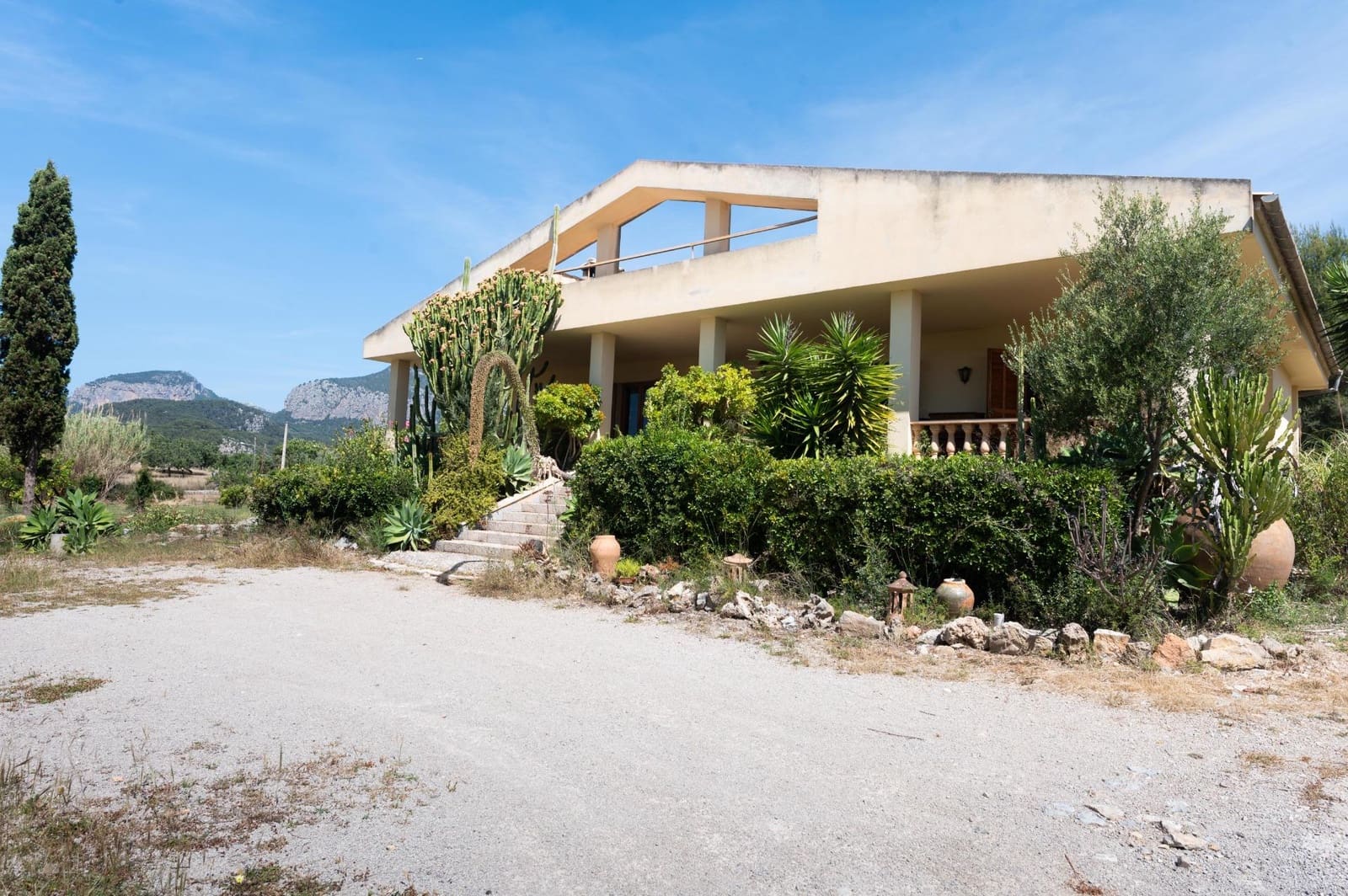 3 soveværelse Finca/Landehus til salg i Lloseta - € 750.000 (Ref: 8880148)