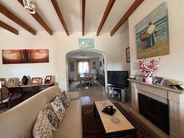 4 soveværelse Finca/Landehus til salg i Llucmajor med swimmingpool - € 740.000 (Ref: 8954220)