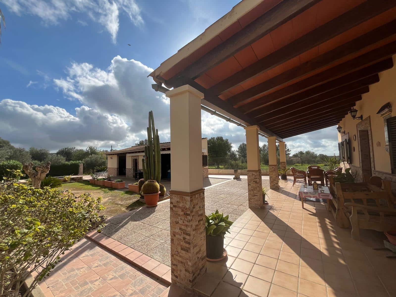 4 soveværelse Finca/Landehus til salg i Llucmajor med swimmingpool - € 740.000 (Ref: 8954220)