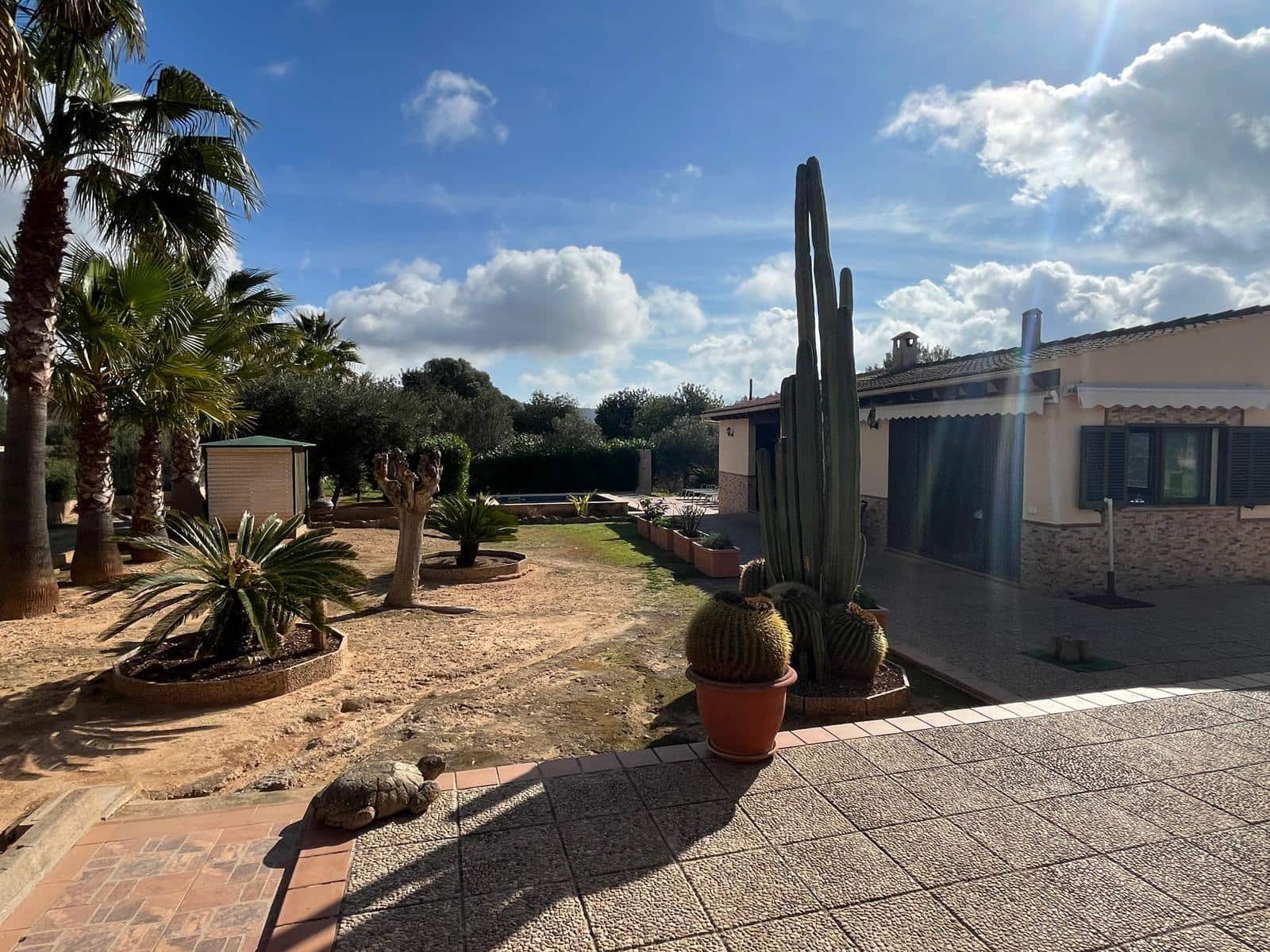 4 soveværelse Finca/Landehus til salg i Llucmajor med swimmingpool - € 740.000 (Ref: 8954220)