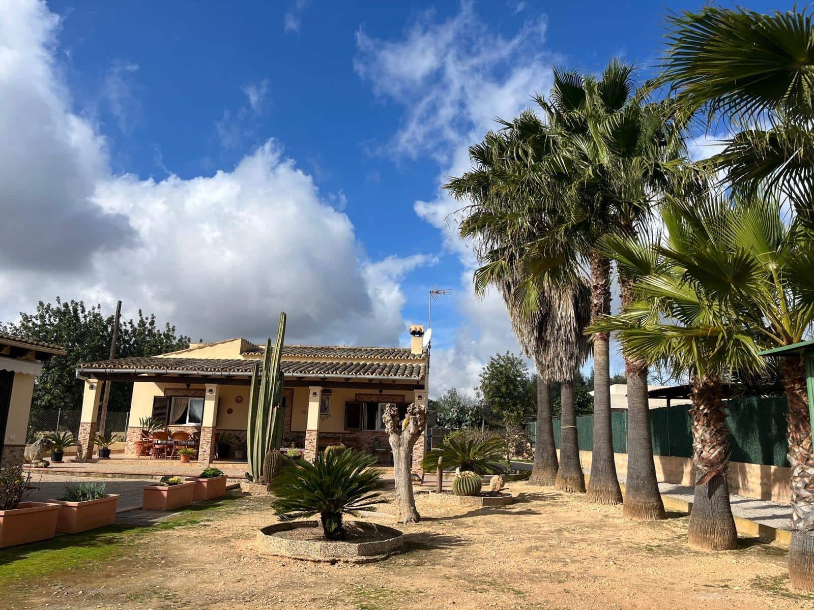 4 soveværelse Finca/Landehus til salg i Llucmajor med swimmingpool - € 740.000 (Ref: 8954220)