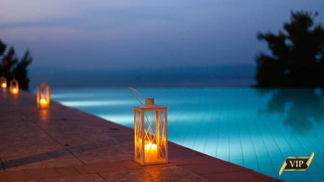 8 slaapkamer Villa te koop in Chamberí, Madrid stad met zwembad - € 8.500.000 (Ref: 8970317)