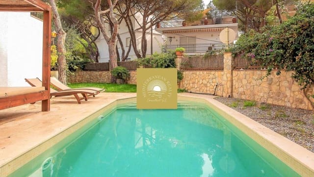 4 camera da letto Villa in vendita in Platja d'Aro, Castell-Platja d'Aro con piscina garage - 1.300.000 € (Rif: 9060993)