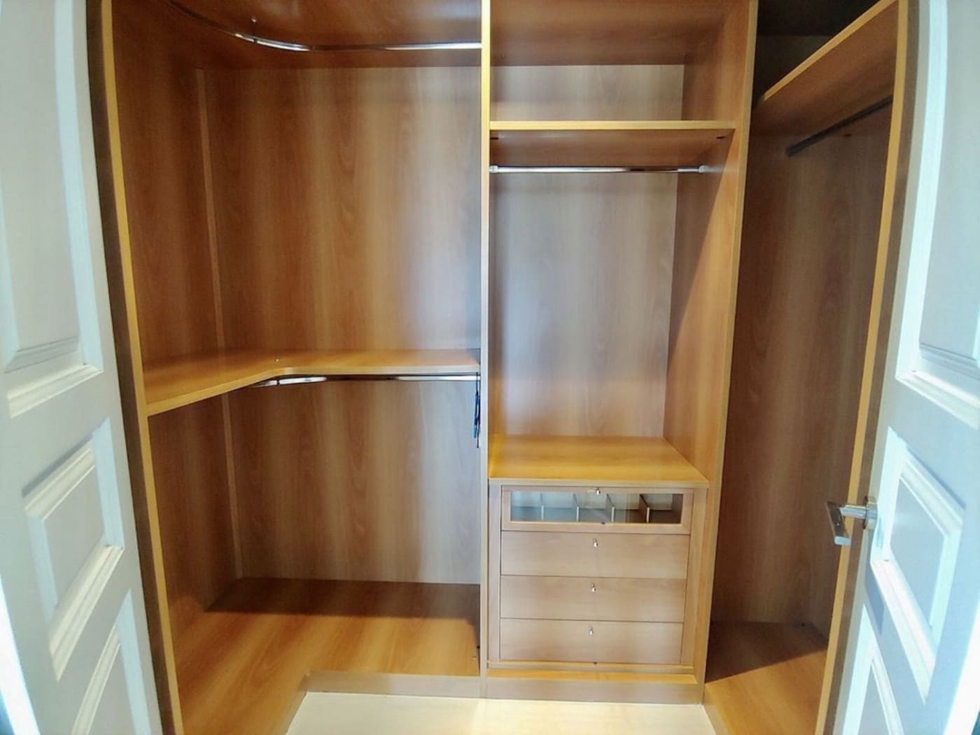 6 slaapkamer Villa te koop in Guadalmina met zwembad garage - € 4.900.000 (Ref: 9114074)