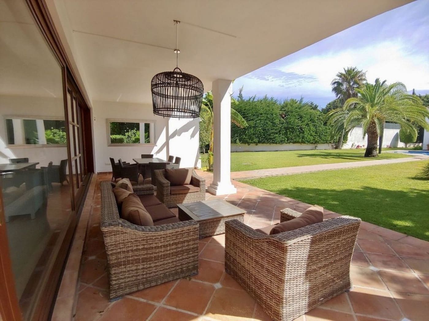 6 slaapkamer Villa te koop in Guadalmina met zwembad garage - € 4.900.000 (Ref: 9114074)