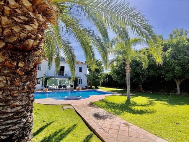 6 sypialnia Willa na sprzedaż w Guadalmina Baja, Marbella z basenem garażem - 4 900 000 € (Ref: 9114074)