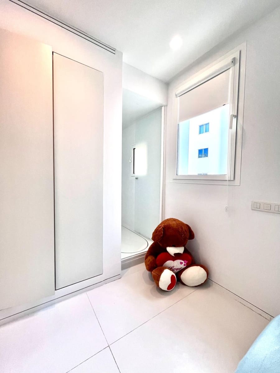 2 soveværelse Lejlighed til salg i Ibiza by med swimmingpool garage - € 572.917 (Ref: 9185341)