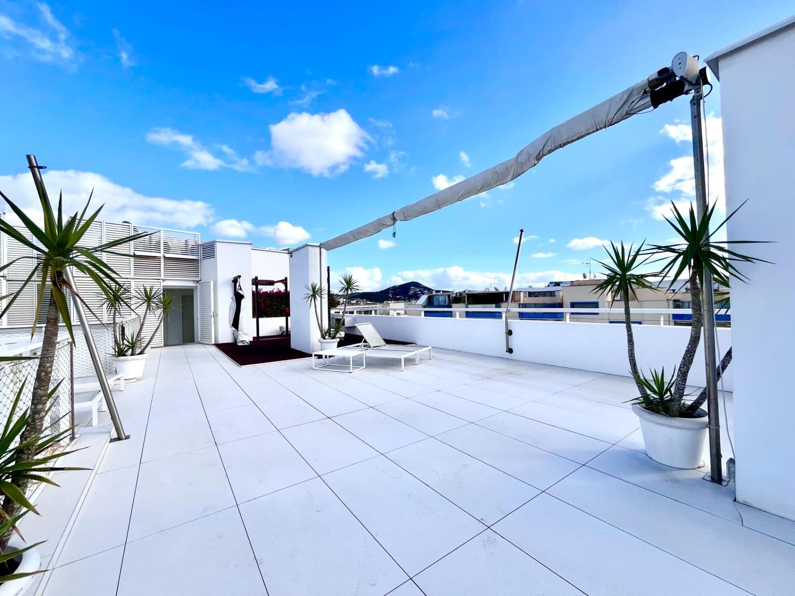 2 soveværelse Lejlighed til salg i Ibiza by med swimmingpool garage - € 572.917 (Ref: 9185341)