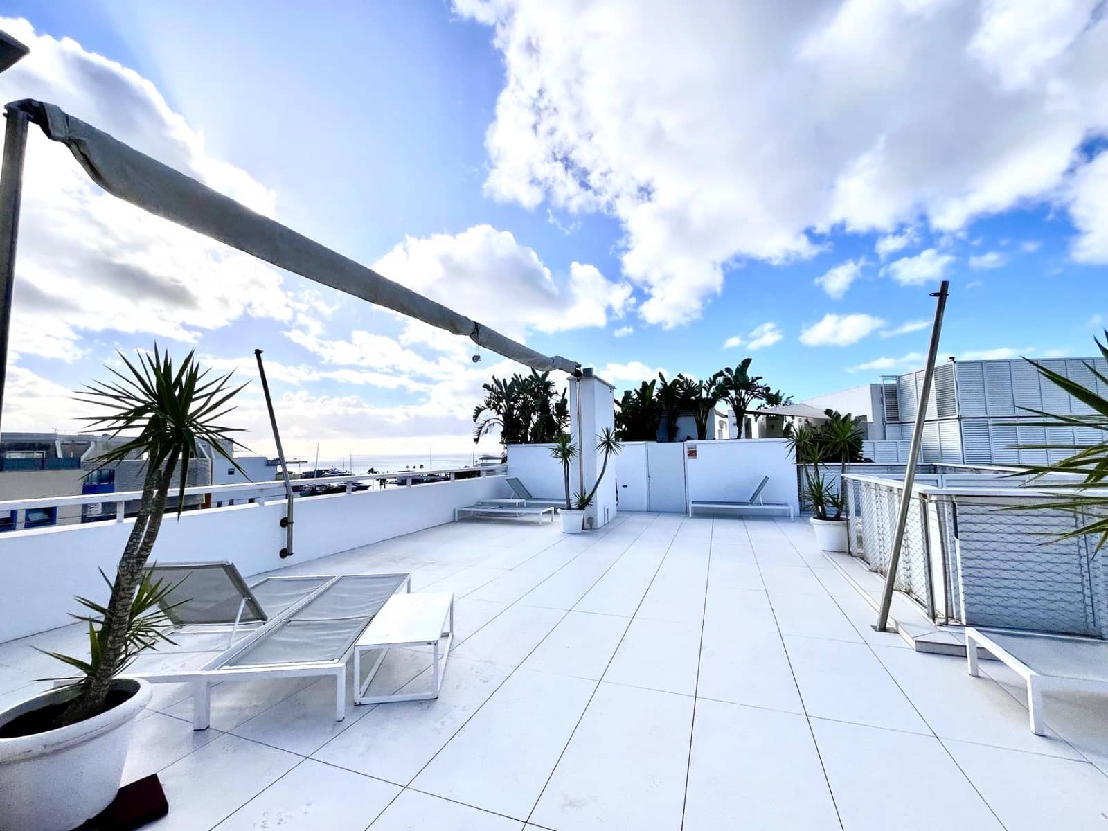 2 soveværelse Lejlighed til salg i Ibiza by med swimmingpool garage - € 572.917 (Ref: 9185341)