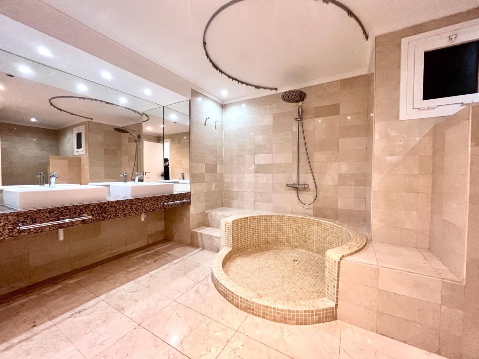 5 soverom Leilighet til salgs i Ibiza by med svømmebasseng garasje - € 2 850 000 (Ref: 9185346)