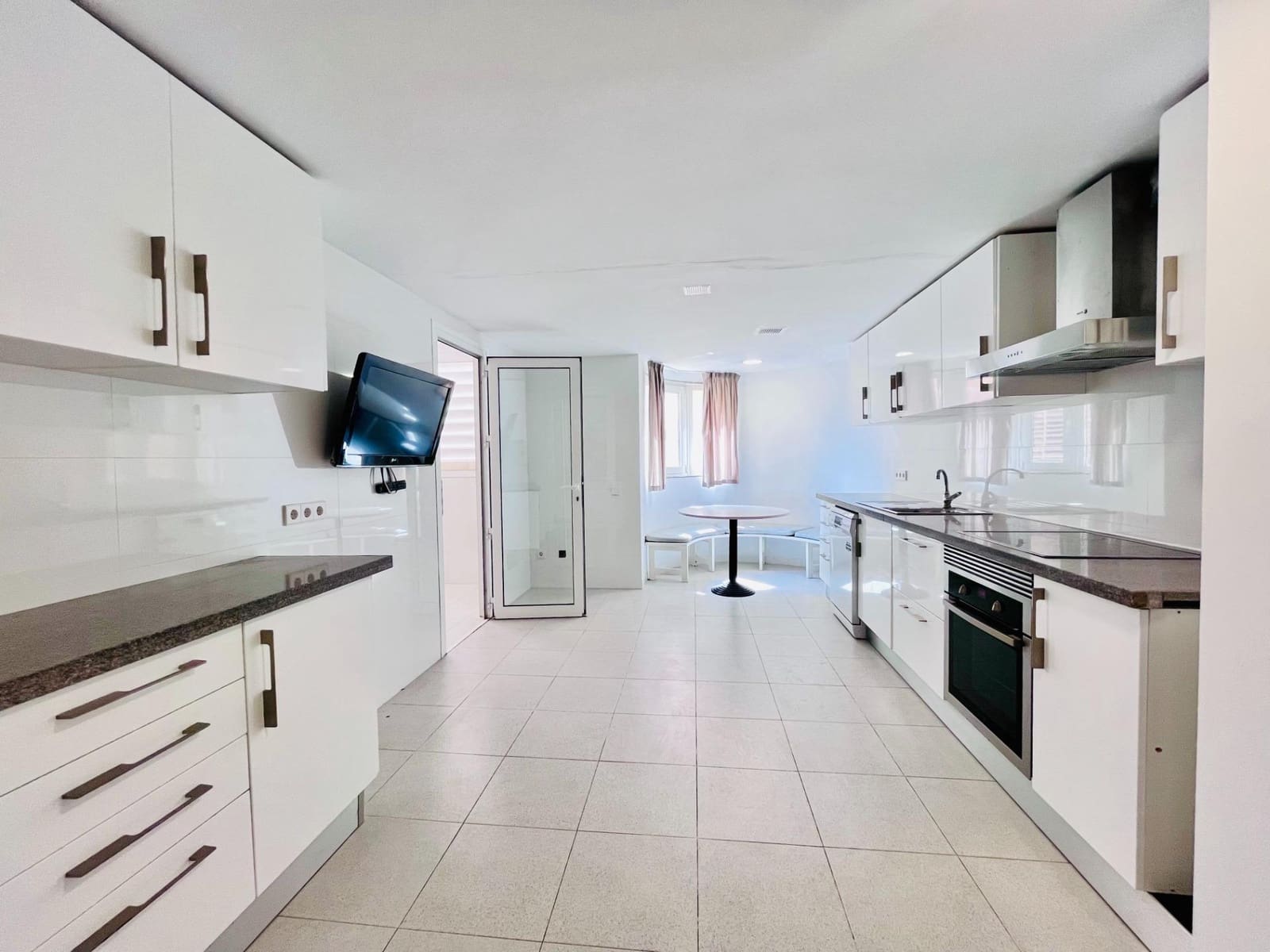 5 soverom Leilighet til salgs i Ibiza by med svømmebasseng garasje - € 2 850 000 (Ref: 9185346)