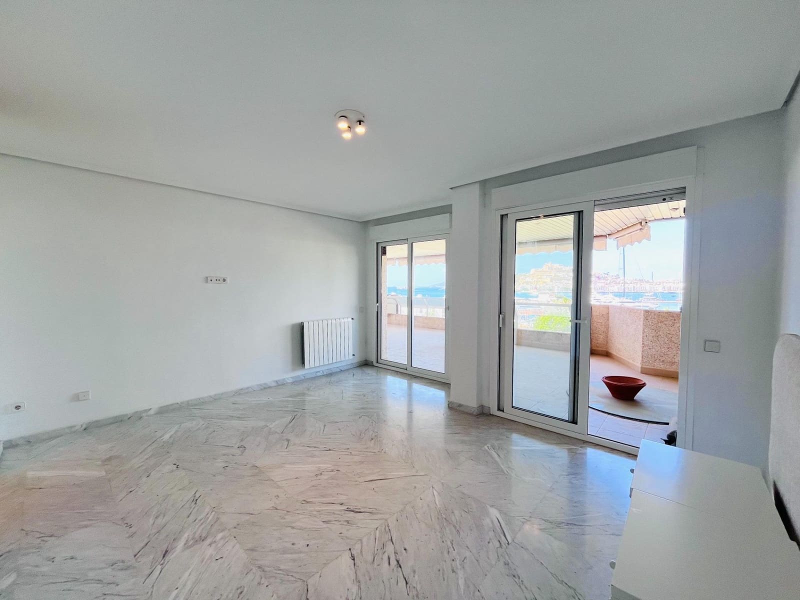 5 soverom Leilighet til salgs i Ibiza by med svømmebasseng garasje - € 2 850 000 (Ref: 9185346)