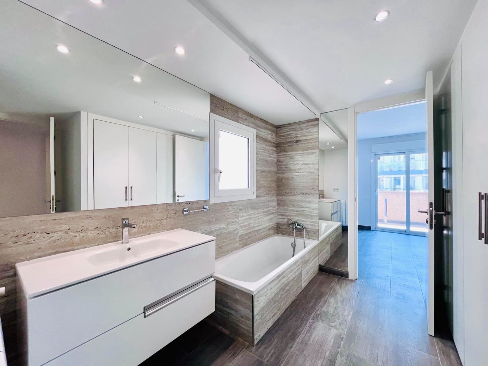 5 soverom Leilighet til salgs i Ibiza by med svømmebasseng garasje - € 2 850 000 (Ref: 9185346)