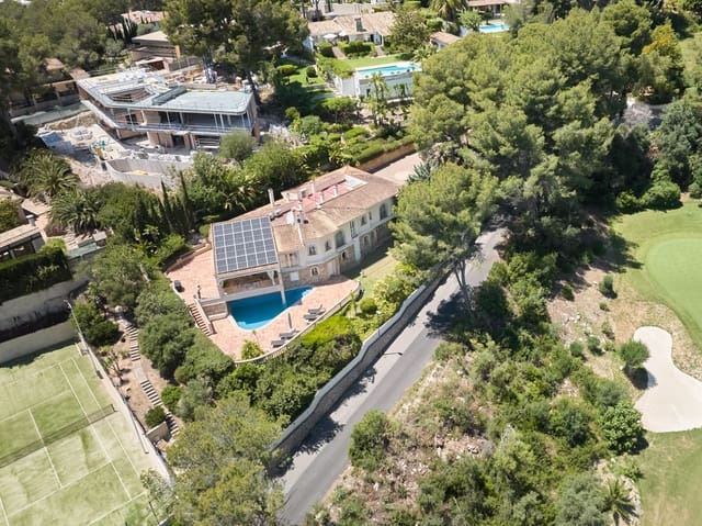 5 slaapkamer Villa te koop in Son Vida, Palma de Mallorca met zwembad garage - € 4.690.000 (Ref: 9248737)