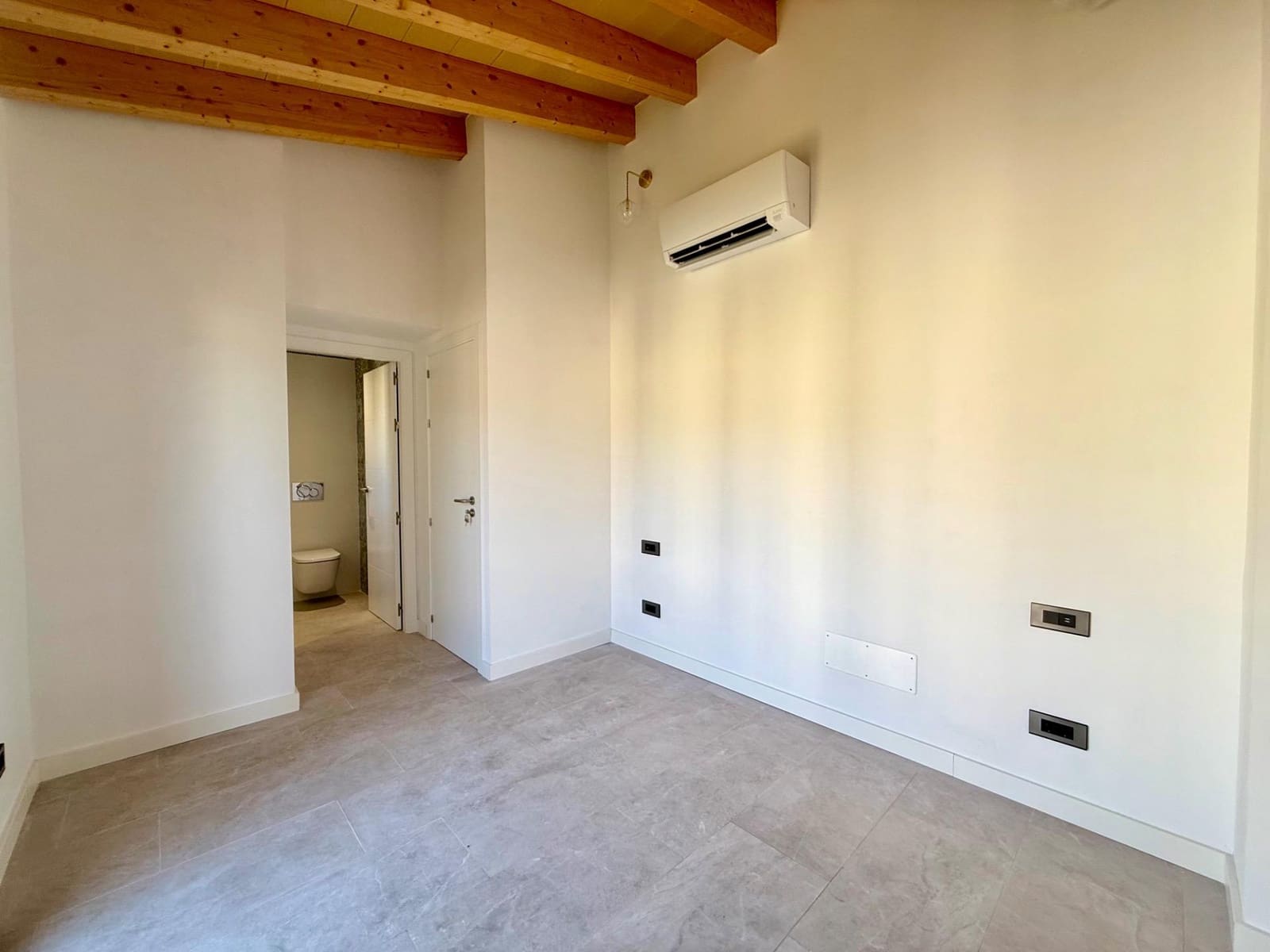 3 slaapkamer Rijtjeshuis te koop in Soller met garage - € 1.190.000 (Ref: 9355804)