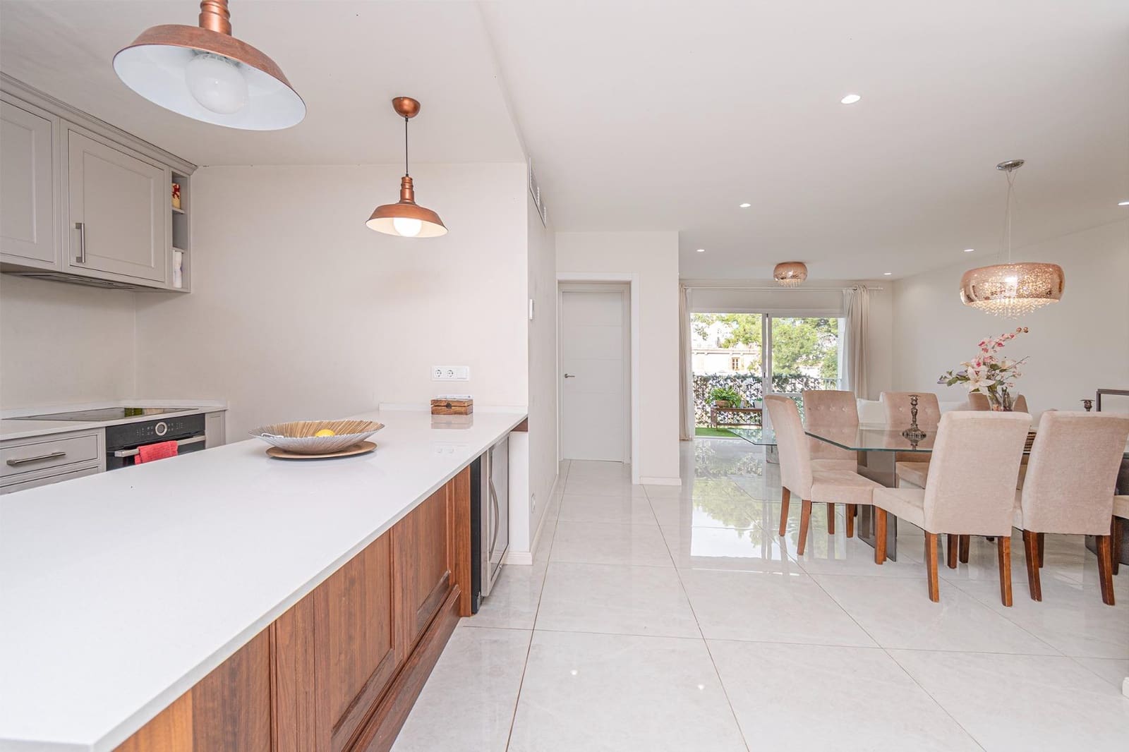 3 bedroom Apartment for sale in Palma de Mallorca - € 850,000 (Ref: 9355805)