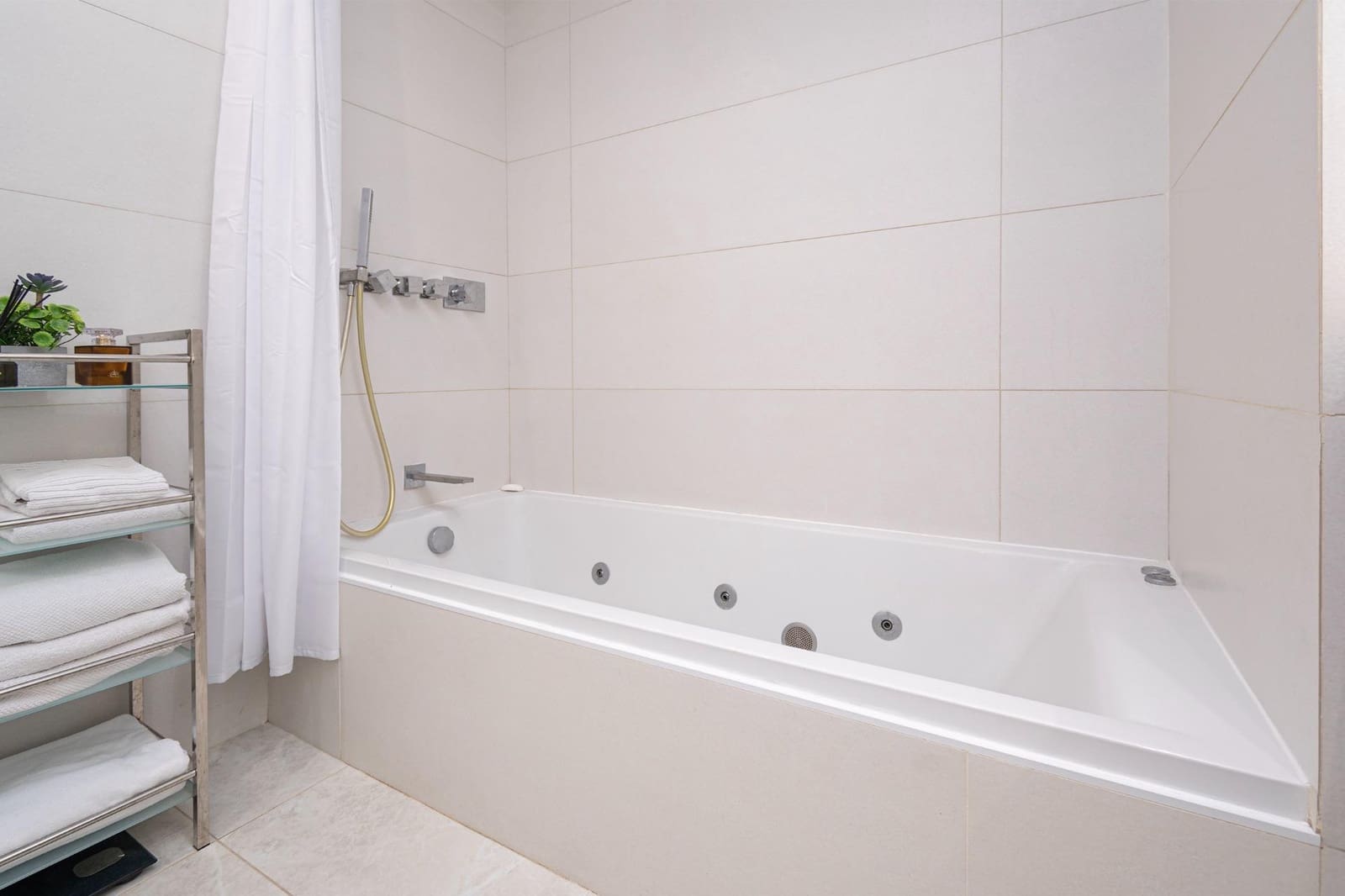 3 bedroom Apartment for sale in Palma de Mallorca - € 850,000 (Ref: 9355805)