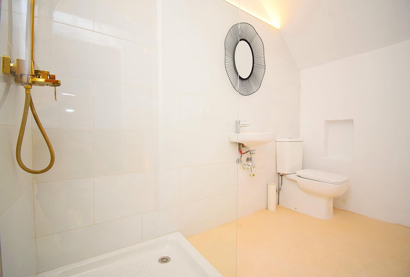 4 slaapkamer Rijtjeshuis te koop in Sa Pobla met zwembad garage - € 1.050.000 (Ref: 9356748)