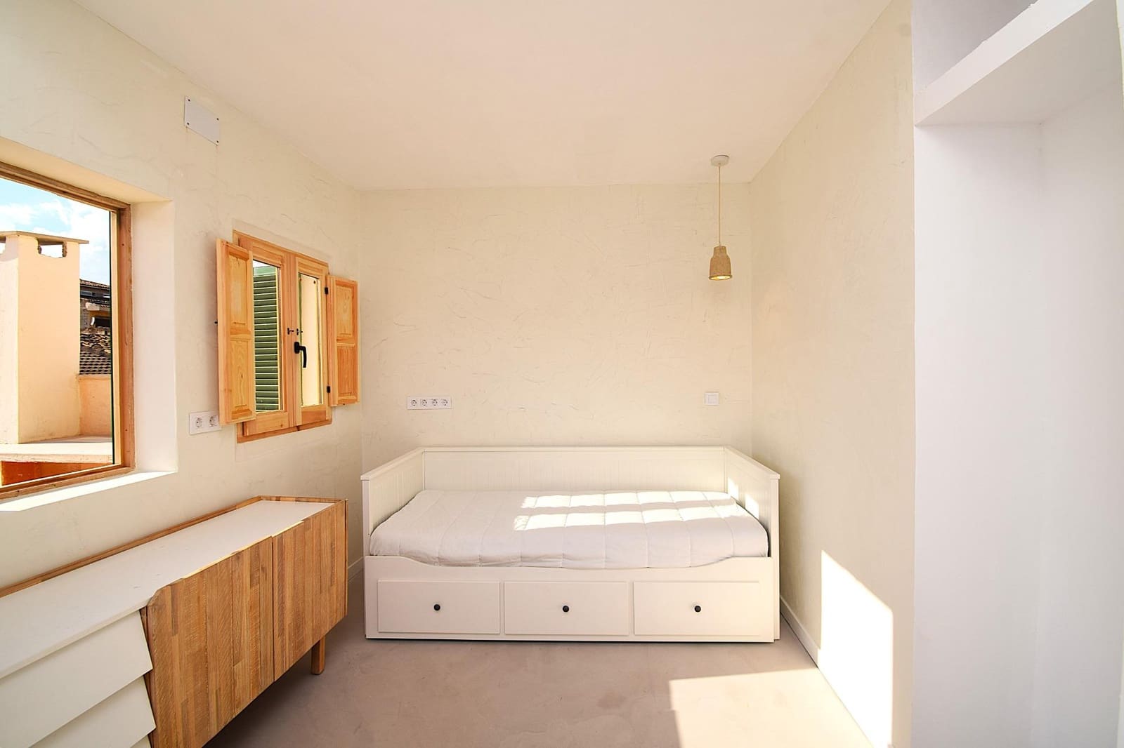 4 slaapkamer Rijtjeshuis te koop in Sa Pobla met zwembad garage - € 1.050.000 (Ref: 9356748)