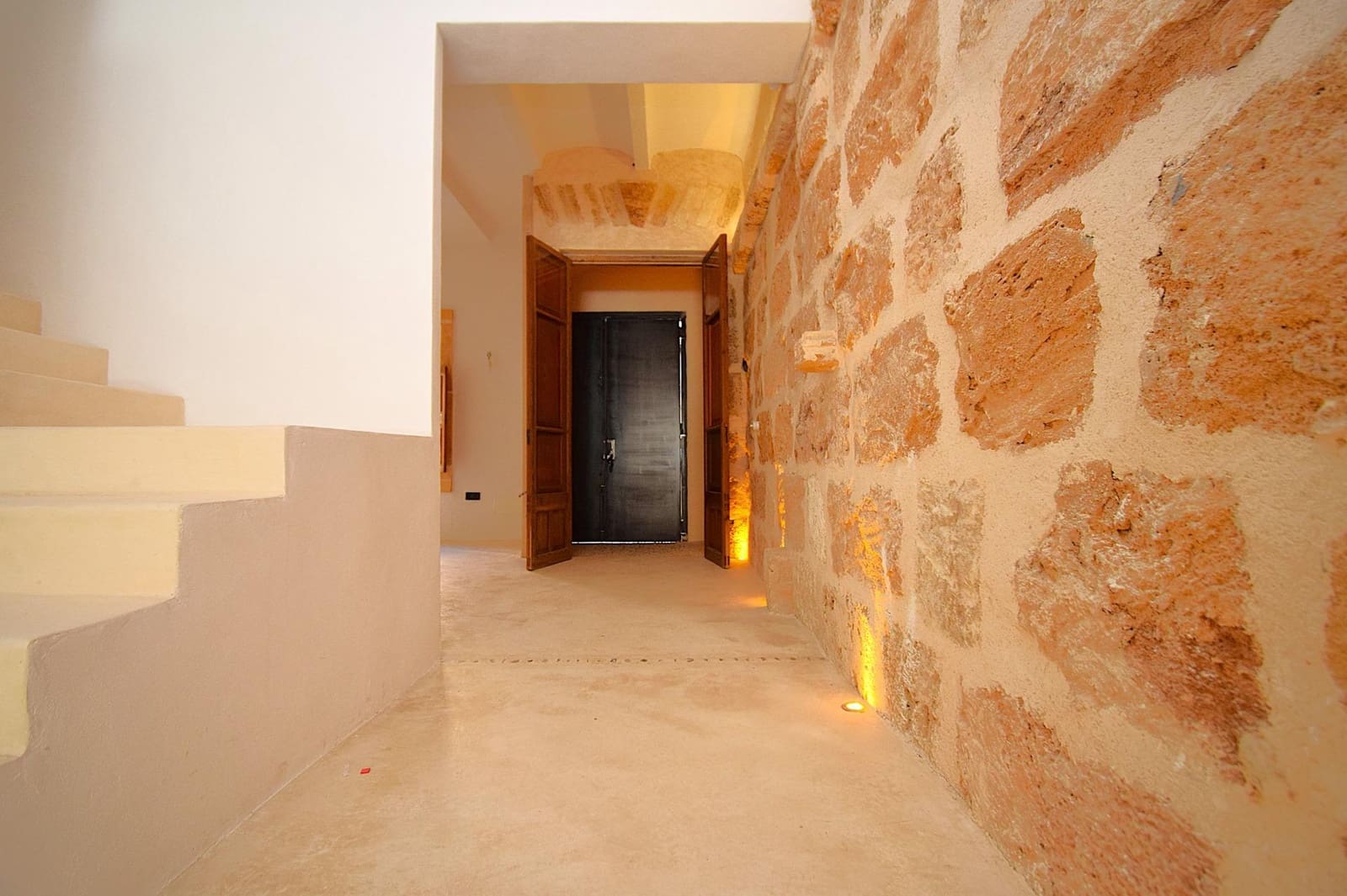 4 slaapkamer Rijtjeshuis te koop in Sa Pobla met zwembad garage - € 1.050.000 (Ref: 9356748)