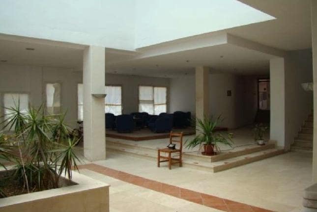 151 makuuhuone Hotelli myytävänä paikassa Mahon / Mao mukana uima-altaan - 10 000 000 € (Ref: 9382809)