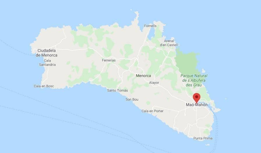 151 makuuhuone Hotelli myytävänä paikassa Mahon / Mao mukana uima-altaan - 10 000 000 € (Ref: 9382809)