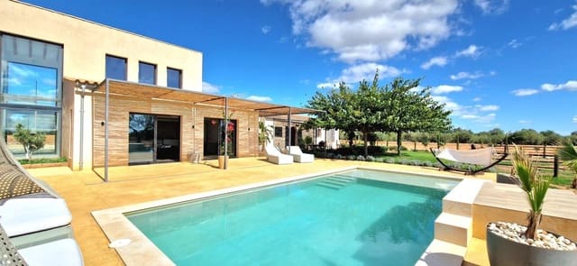 4 chambre Villa/Maison à vendre à Campos avec piscine - 2 250 000 € (Ref: 9452093)