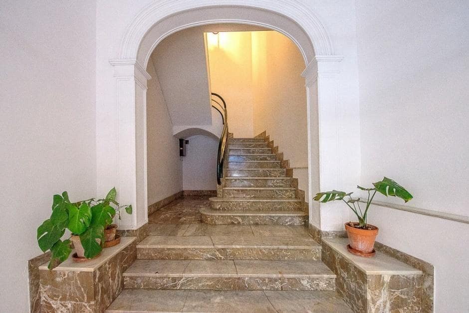 6 sypialnia Komercyjne na sprzedaż w Palma de Mallorca z garażem - 1 950 000 € (Ref: 9543561)