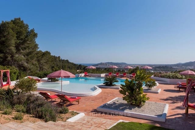 12 soveværelse Villa til salg i Sant Antoni de Portmany med garage - € 22.000.000 (Ref: 9840364)