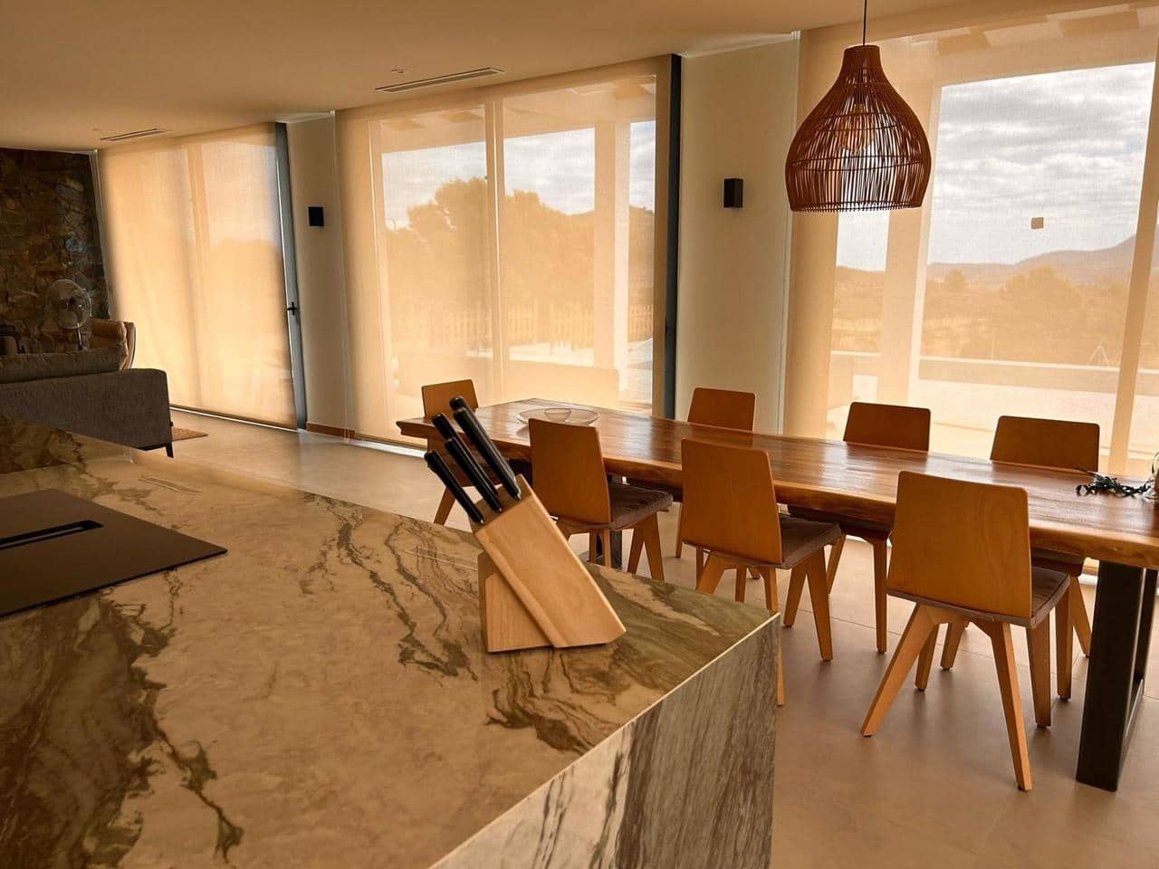 4 slaapkamer Villa te koop in Pinoso met zwembad garage - € 600.000 (Ref: 10018058)