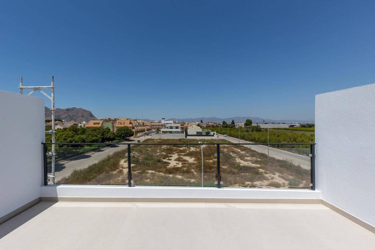 3 Zimmer Villa zu verkaufen in Rafal mit Pool Garage - 295.000 € (Ref: 10024132)