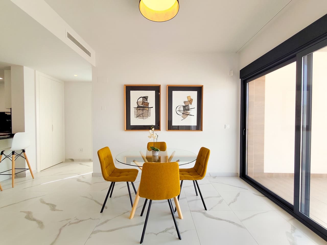 2 soveværelse Bungalow til salg i San Miguel de Salinas med swimmingpool - € 339.000 (Ref: 10031078)