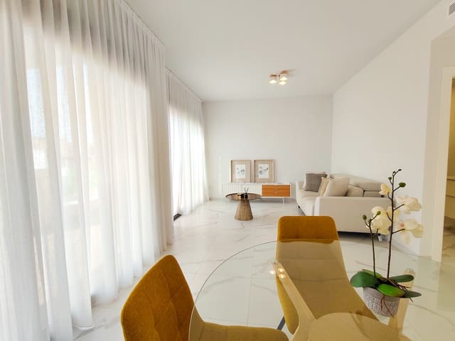 2 bedroom Bungalow for sale in San Miguel de Salinas with pool - € 339,000 (Ref: 10031078)