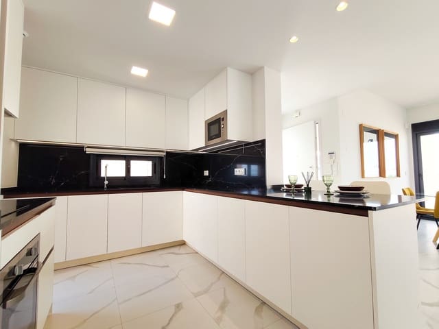 2 bedroom Bungalow for sale in San Miguel de Salinas with pool - € 339,000 (Ref: 10031078)