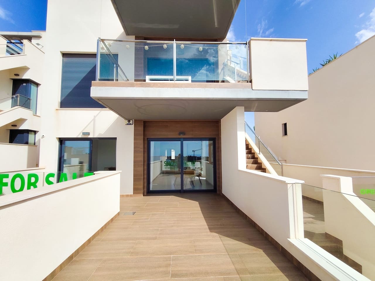 2 soveværelse Bungalow til salg i San Miguel de Salinas med swimmingpool - € 339.000 (Ref: 10031078)