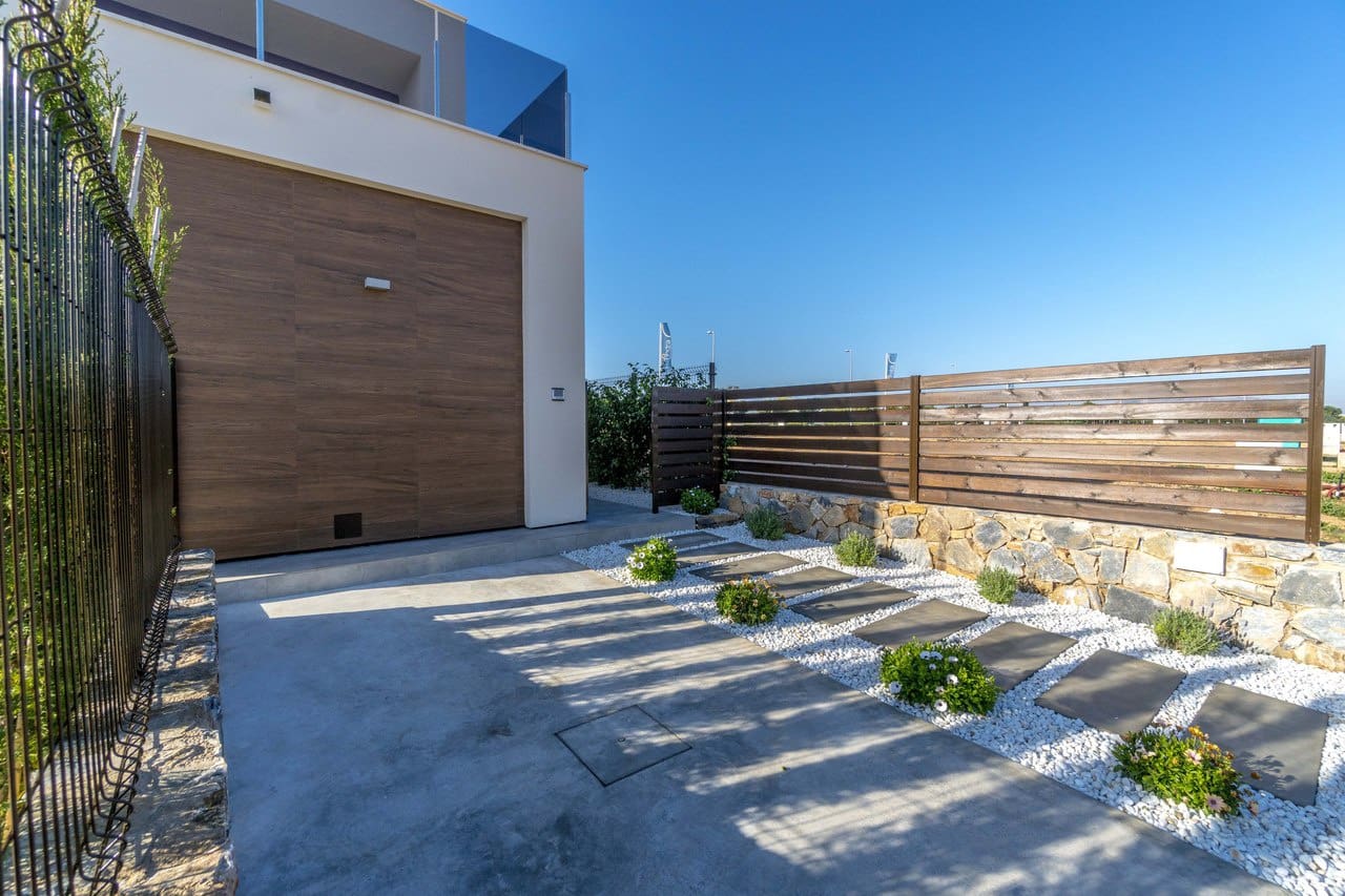 3 chambre Villa/Maison à vendre à Los Alcazares avec piscine garage - 459 000 € (Ref: 10060596)