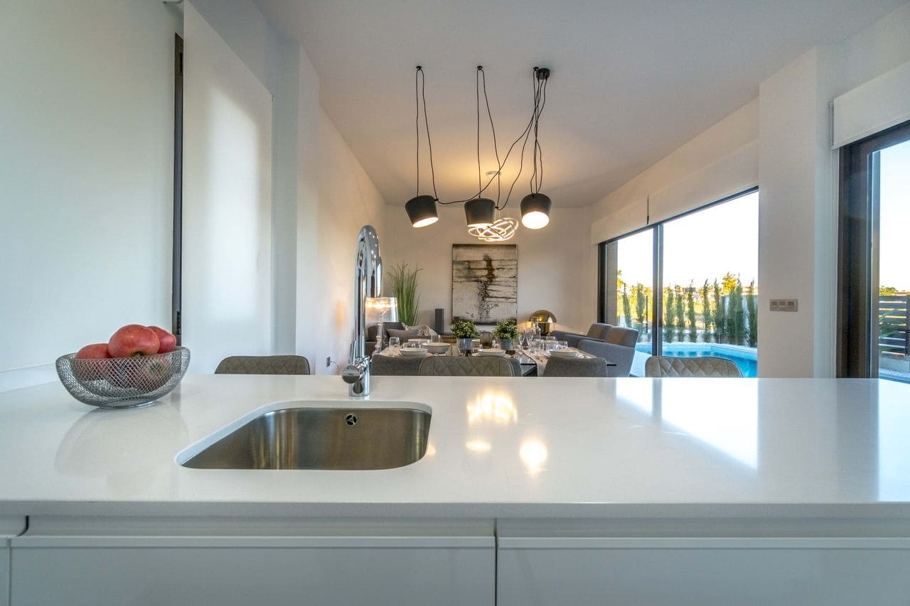3 chambre Villa/Maison à vendre à Los Alcazares avec piscine garage - 459 000 € (Ref: 10060596)