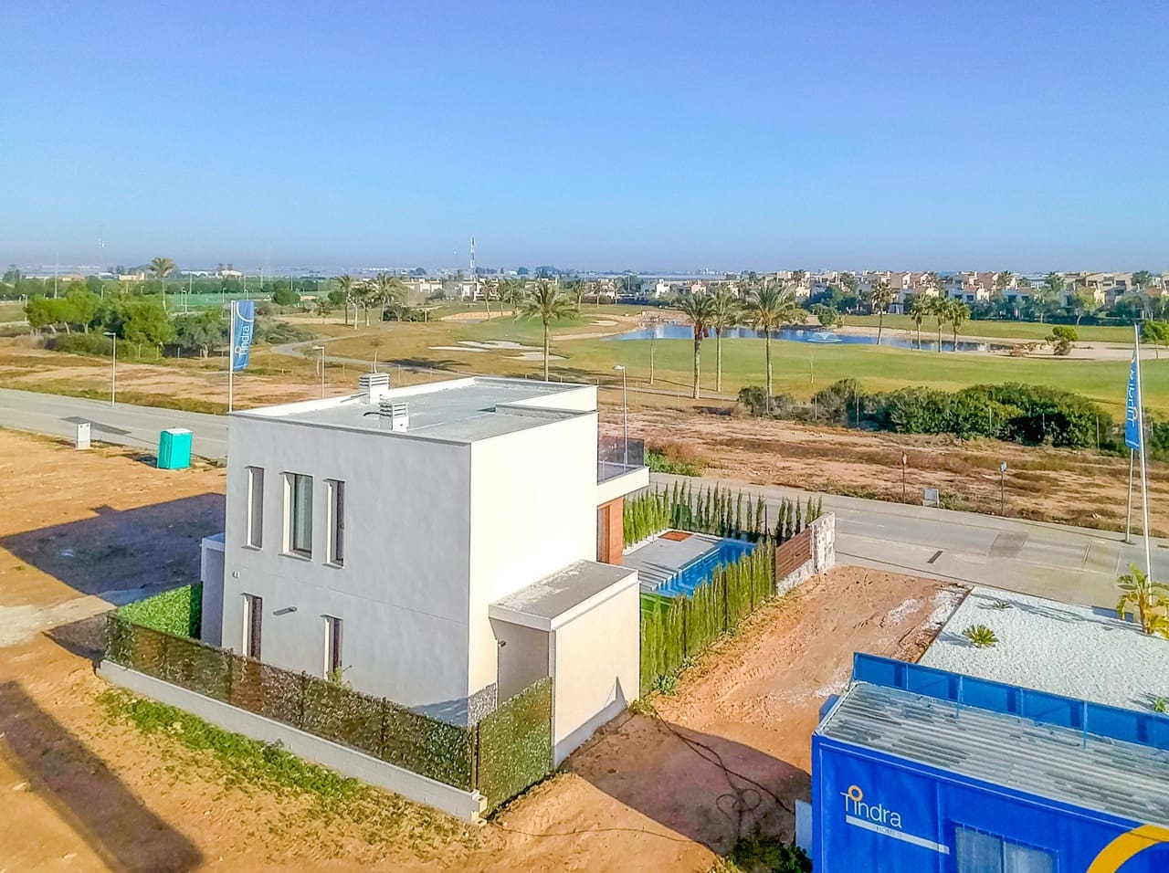 3 soverom Villa til salgs i Los Alcazares med svømmebasseng garasje - € 489 000 (Ref: 10060597)