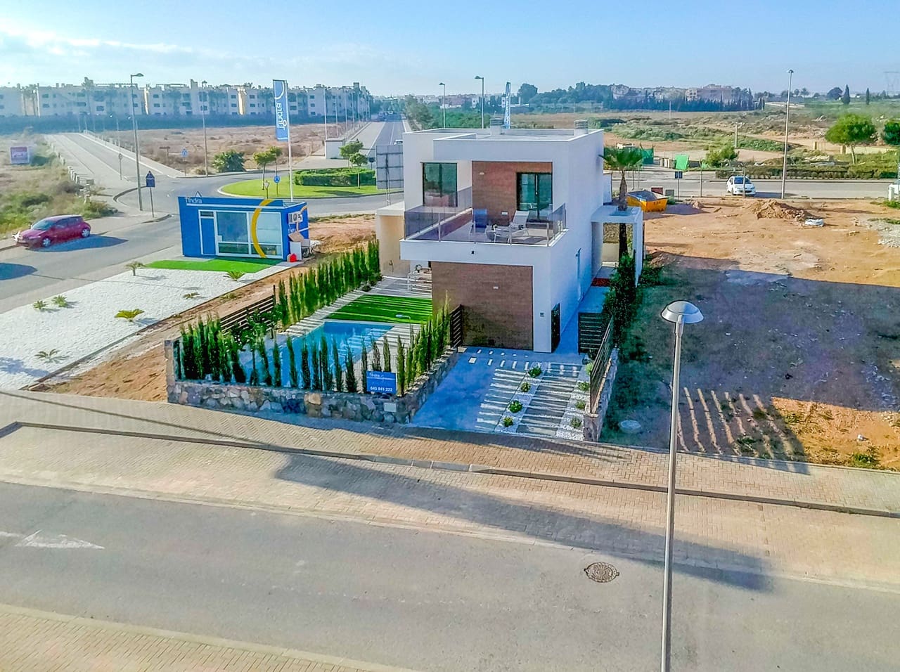 3 soverom Villa til salgs i Los Alcazares med svømmebasseng garasje - € 489 000 (Ref: 10060597)