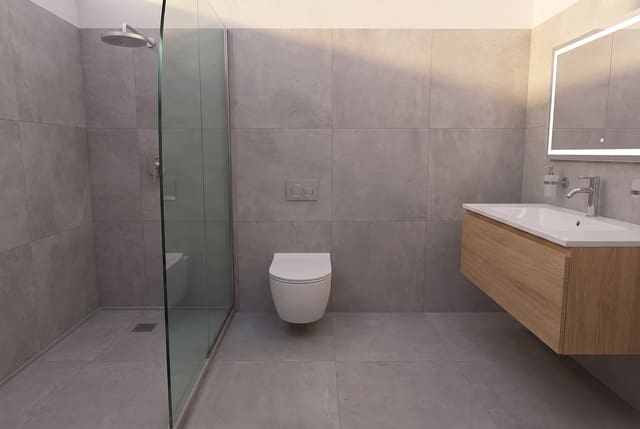 1 sovrum Lägenhet till salu i Puerto Deportivo, Torrevieja med pool - 195 000 € (Ref: 10073203)